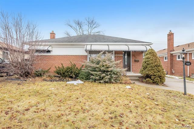 Property Photo:  340 N Leona Avenue  MI 48135 