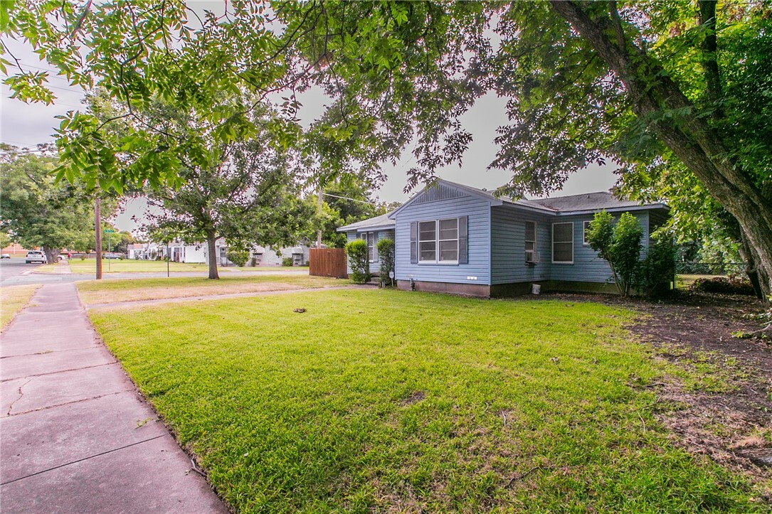 Property Photo:  3500 Trice Avenue  TX 76707 