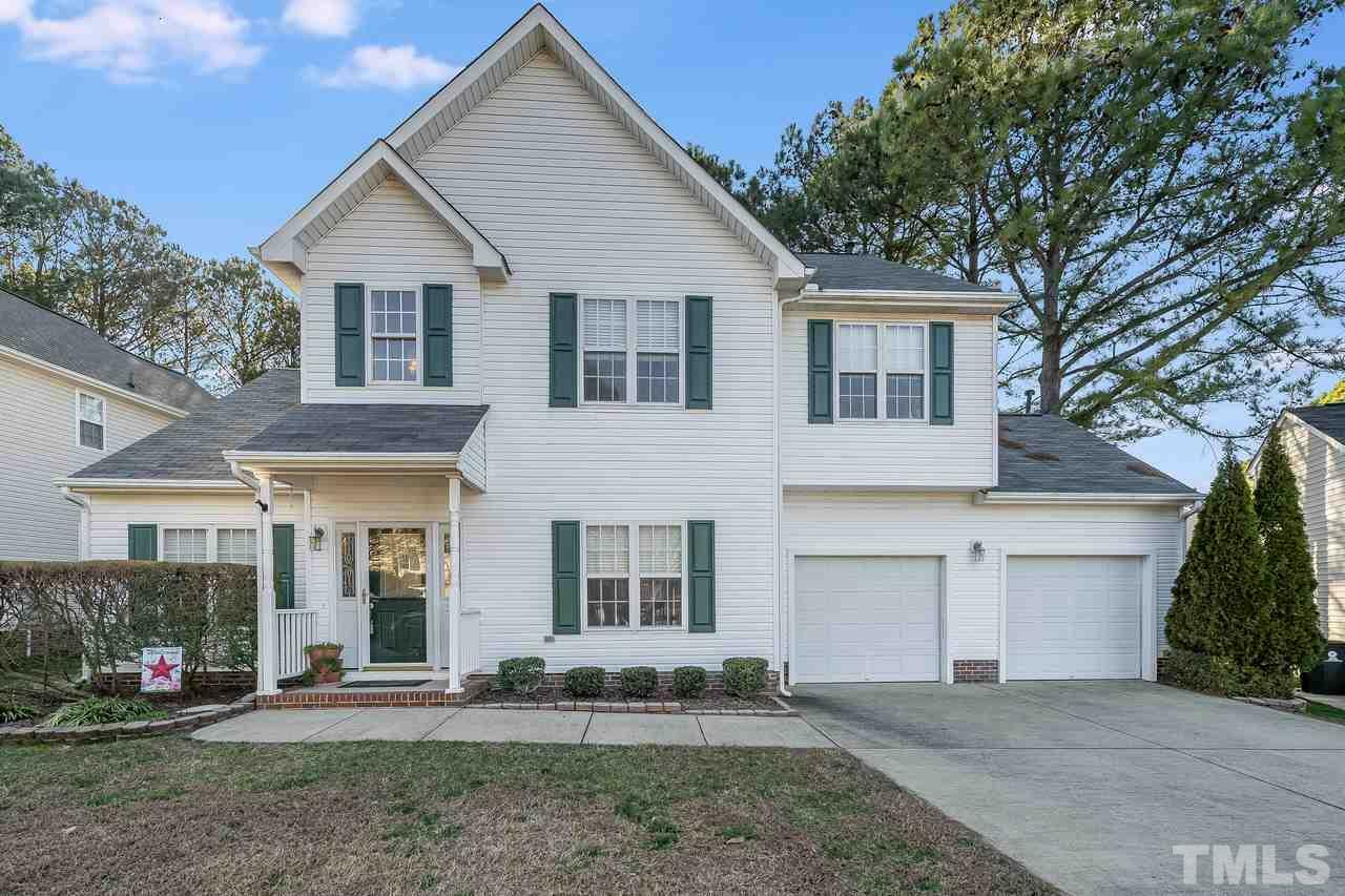 Property Photo:  212 Leafgate Court  NC 27540 