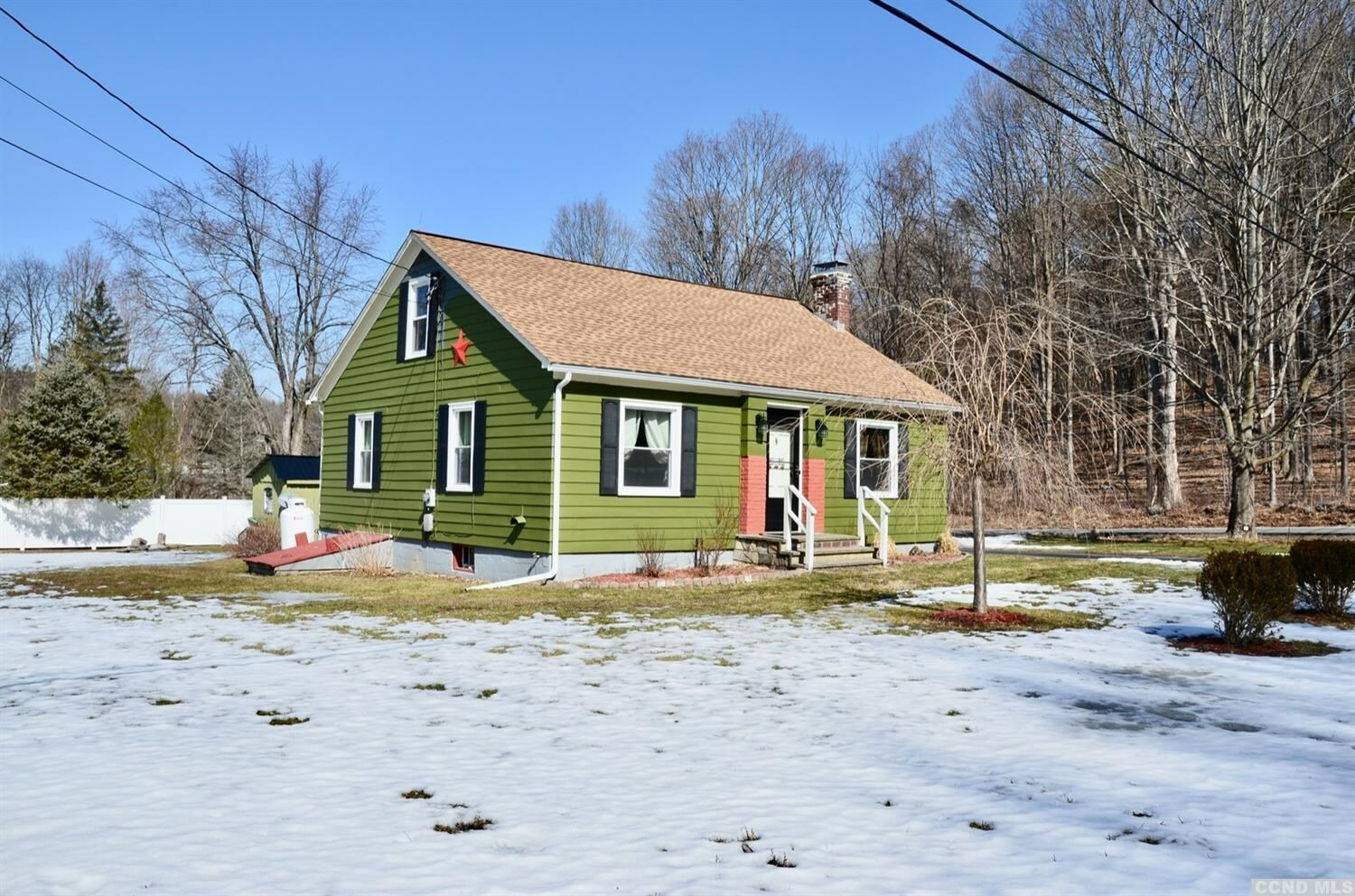 Property Photo:  689 Albany Turnpike  NY 12136 