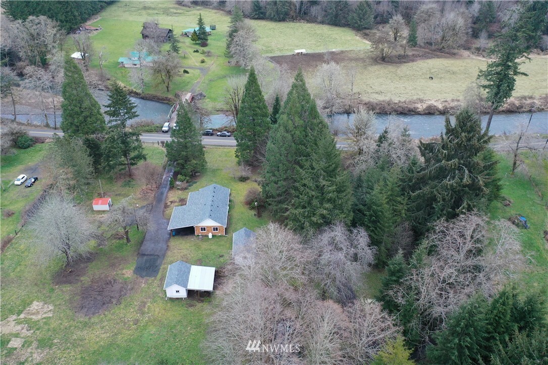 Property Photo:  997 Elochoman Valley Road  WA 98612 