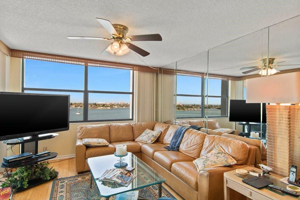 Property Photo: 6265 Sun Boulevard 906 FL 33715