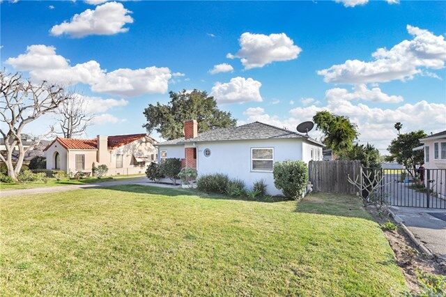 Property Photo: 1742 New York Drive CA 91001