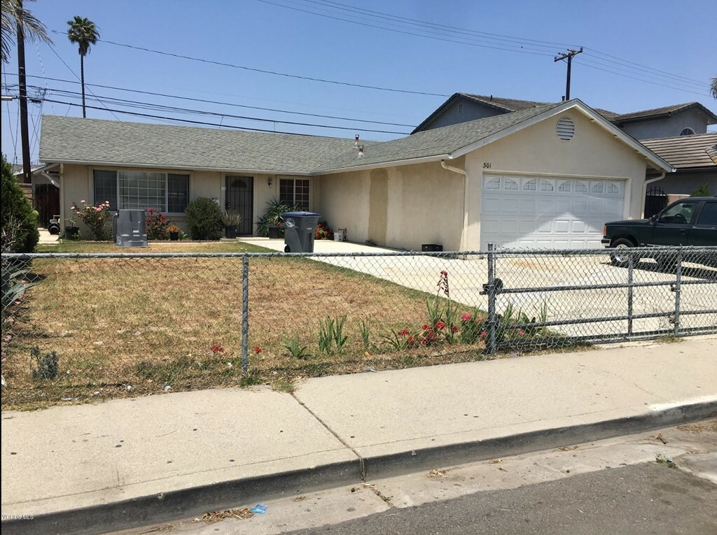 Property Photo:  301 La Canada Avenue  CA 93033 