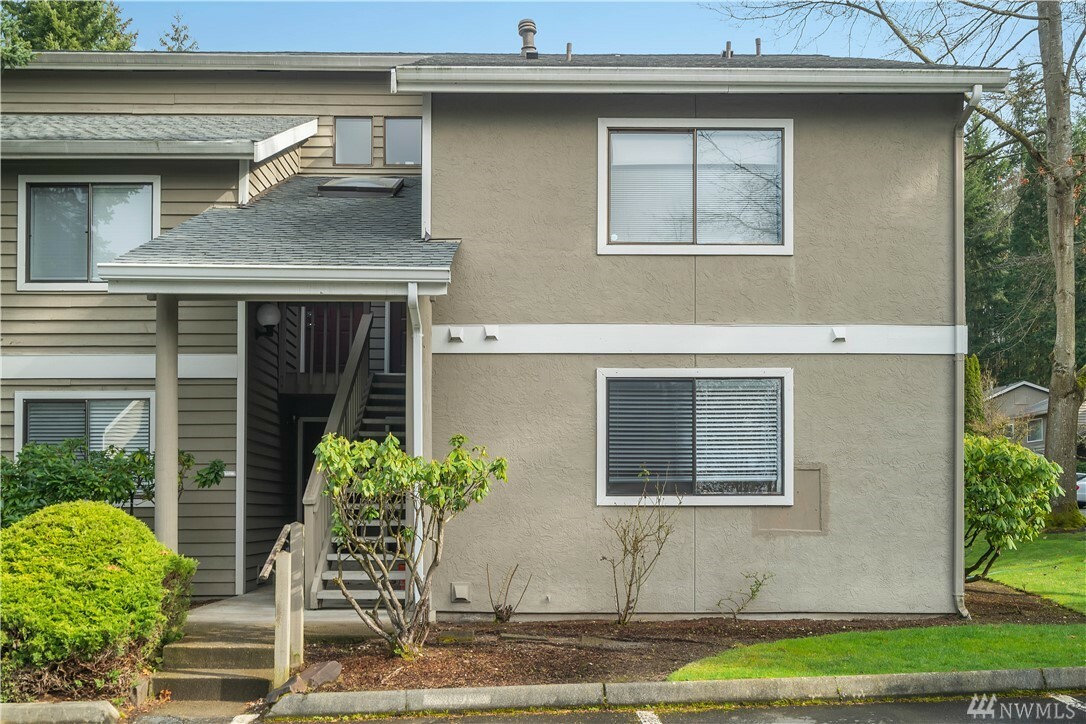 12608 NE 119th Street B8  Kirkland WA 98034 photo