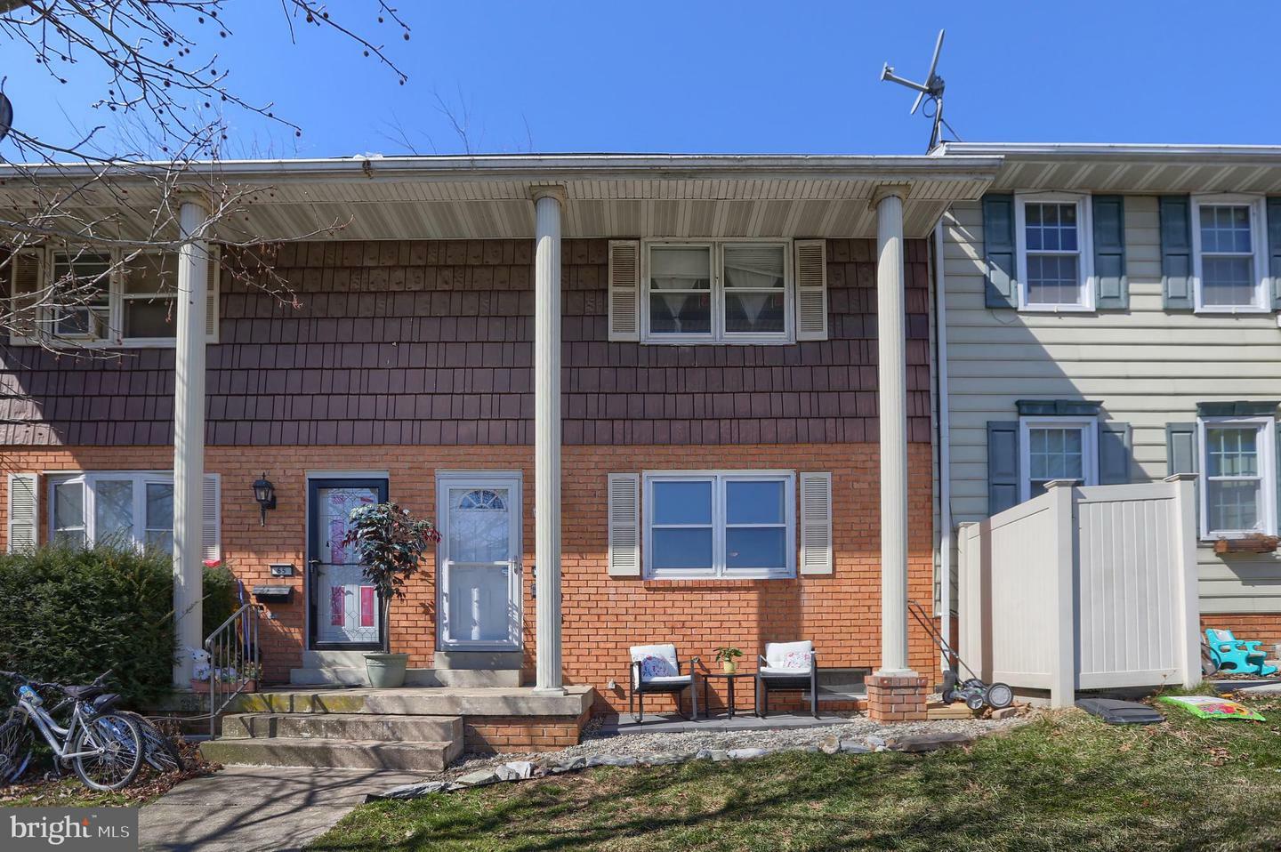 Property Photo:  67 Hanover Street  PA 17057 