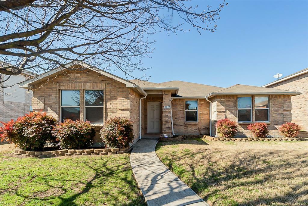 1027 Mayflowers Lane  Lancaster TX 75134 photo