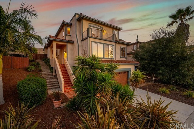 Property Photo:  1600 Huckleberry Lane  CA 93401 