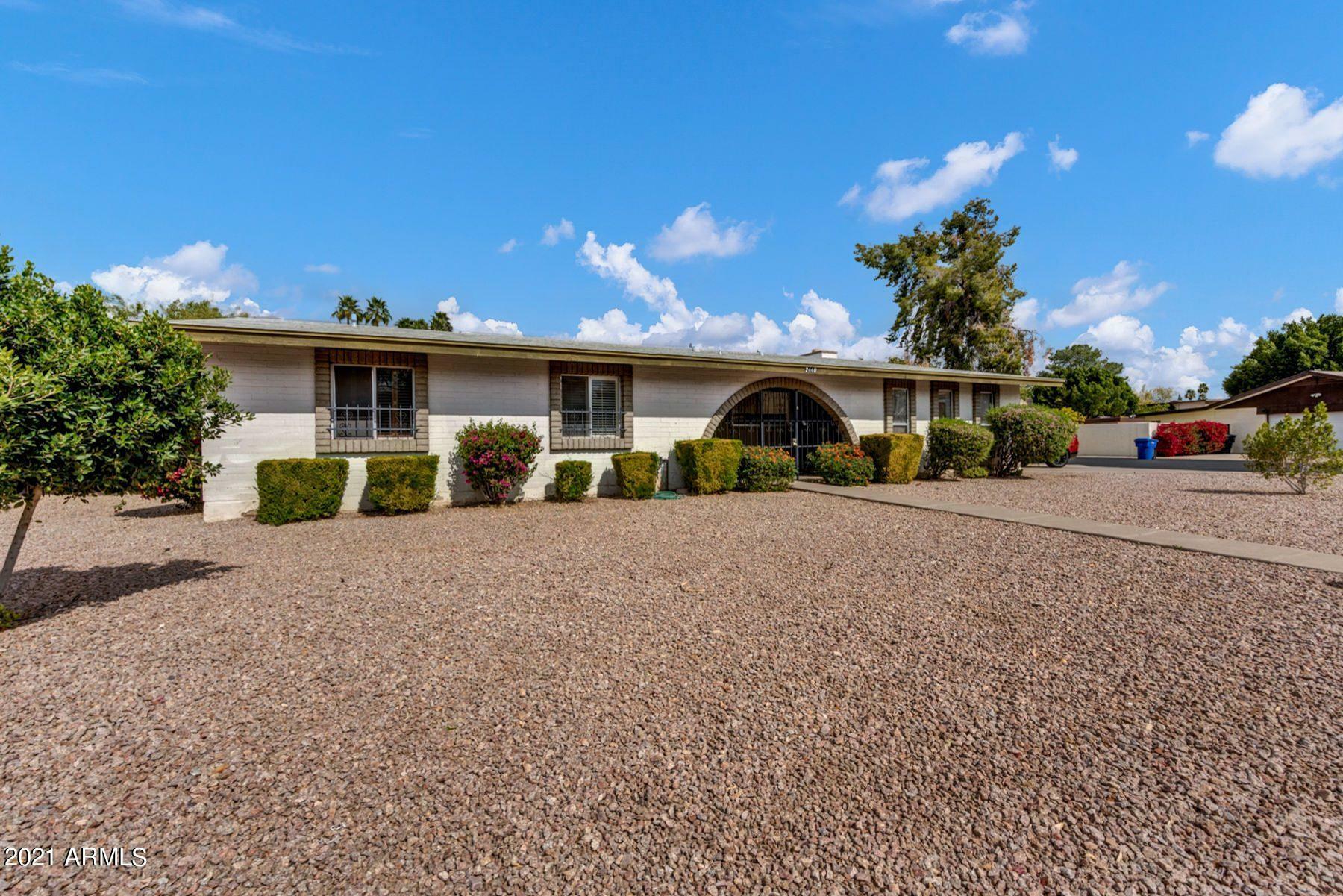 Property Photo:  2440 E Huber Street  AZ 85213 