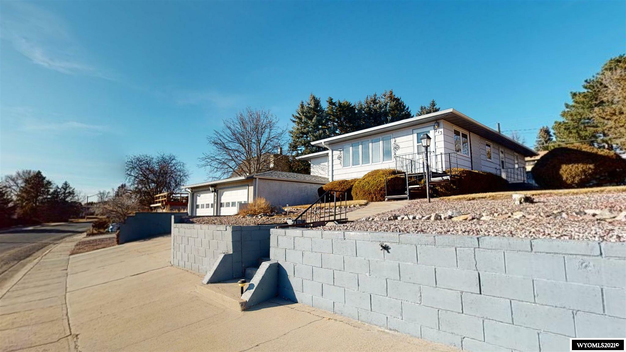 Property Photo:  213 Rio Vista Road  WY 82240 