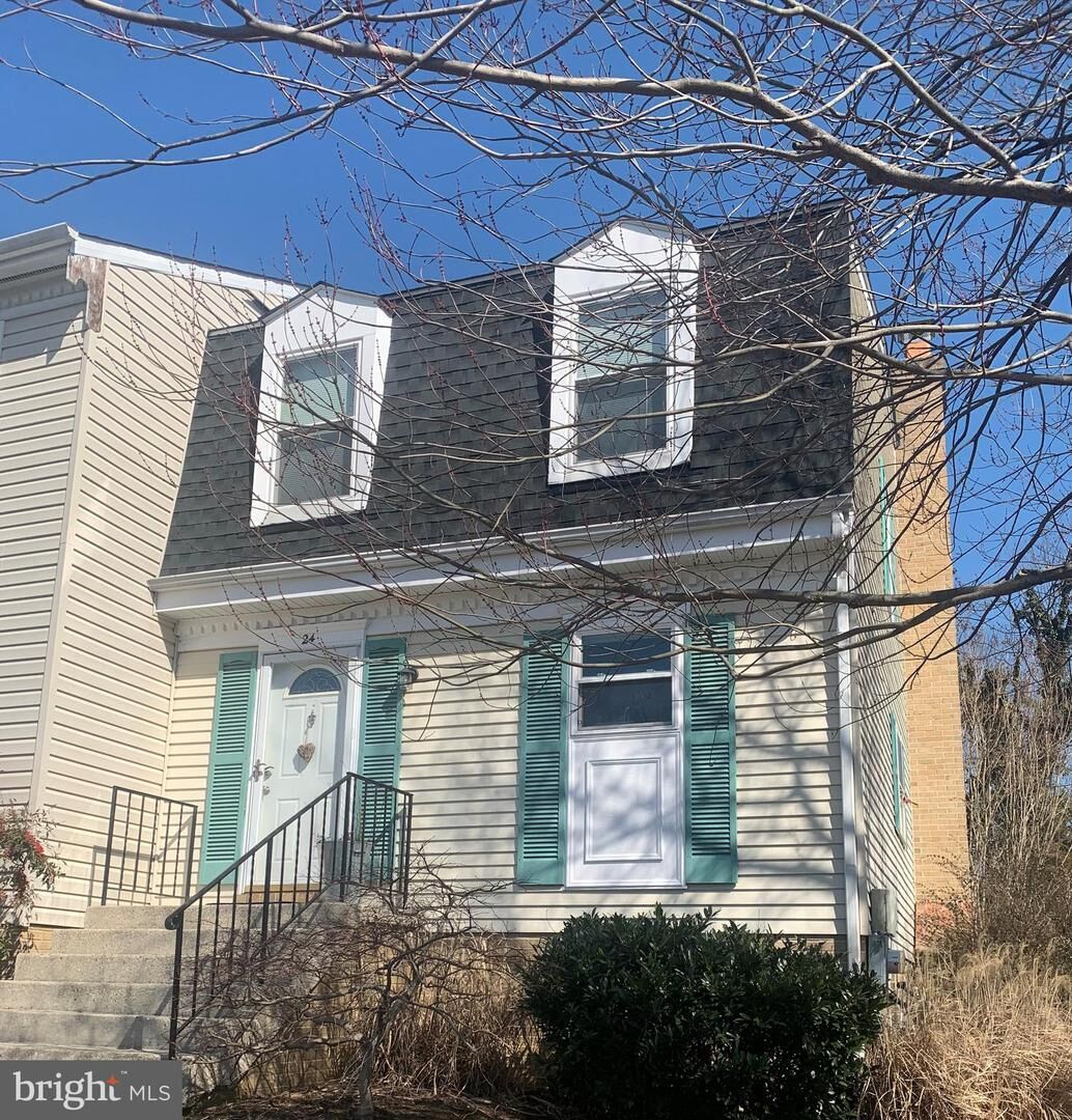 Property Photo:  24 Mooring Point Court  MD 21403 