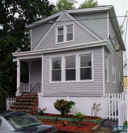 Property Photo:  71 Berkshire Place  NJ 07111 