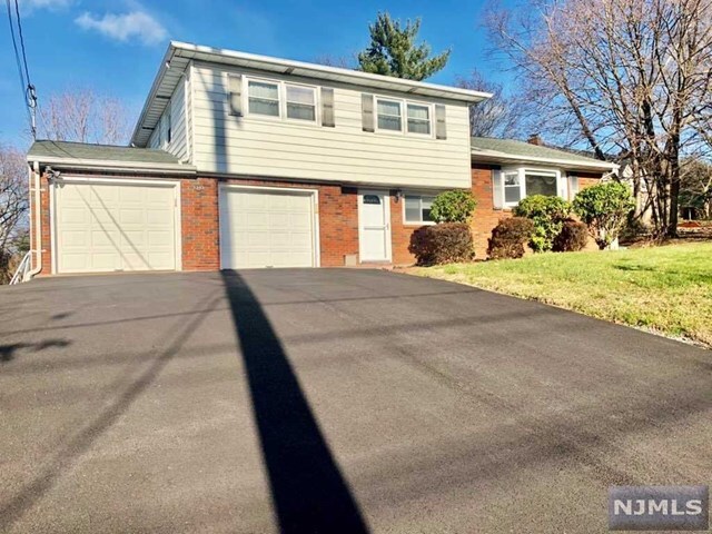 Property Photo: