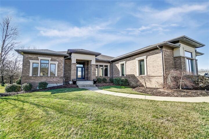 9410 Ridings Boulevard  Washington Twp OH 45458 photo
