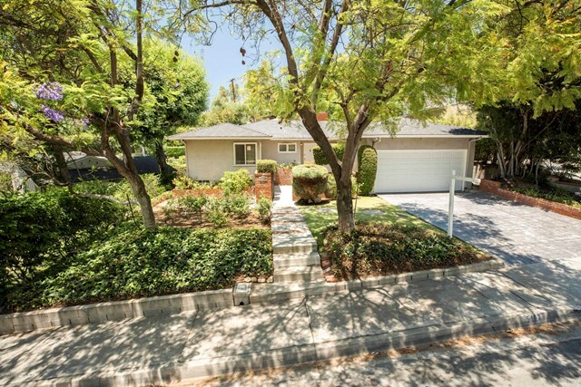 Property Photo: 5107 Crown Avenue CA 91011