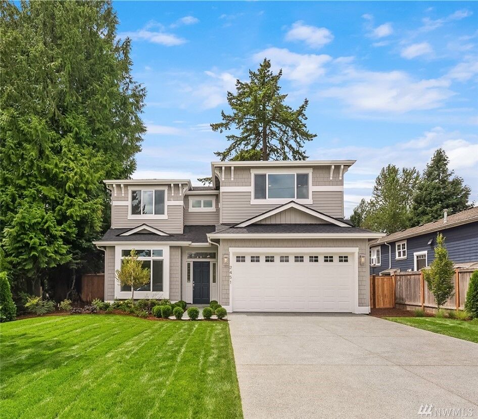Property Photo:  2451 78th Ave NE  WA 98039 