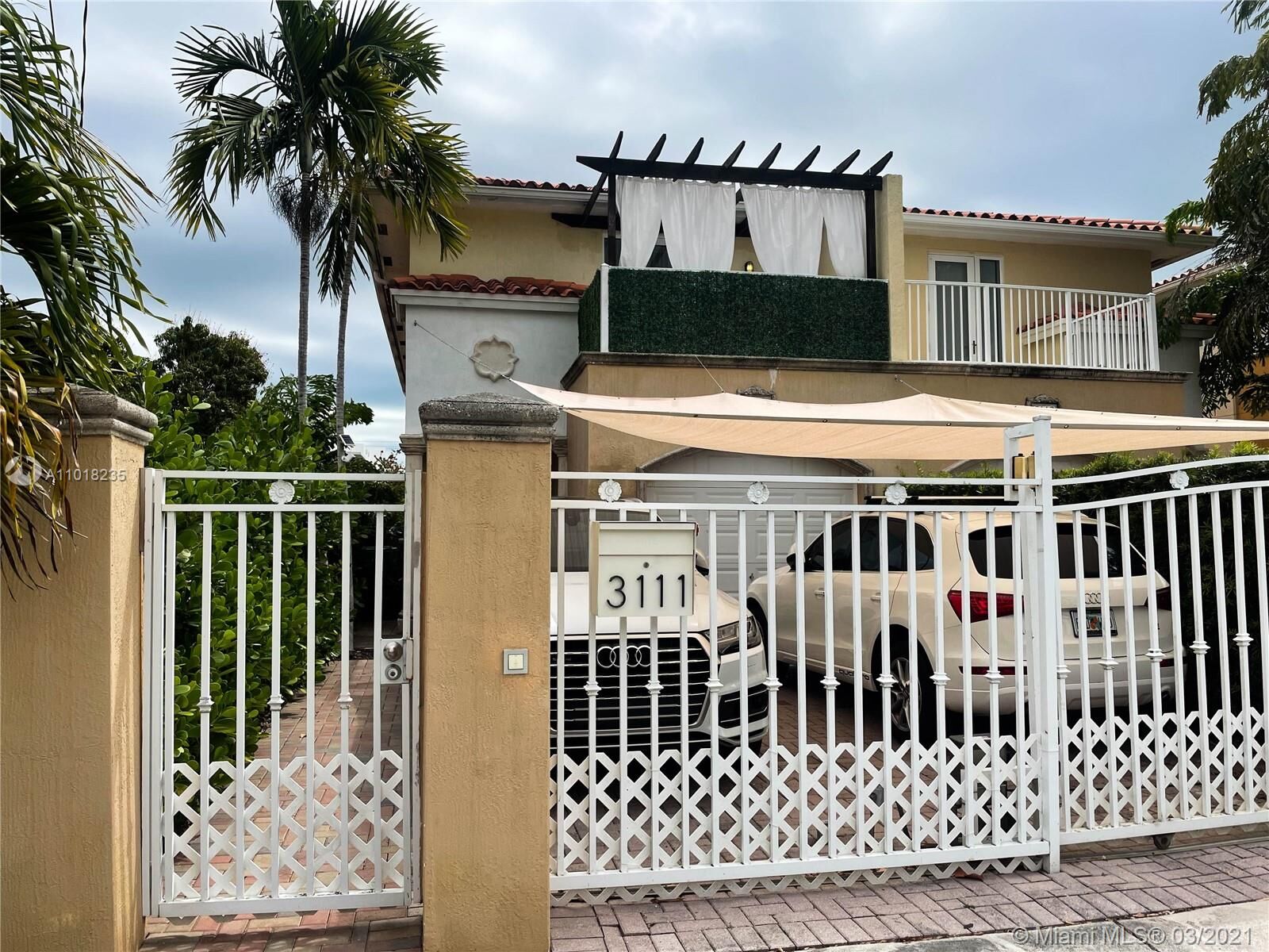 Property Photo: 3111 New York St 3111 FL 33133