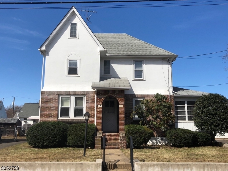 Property Photo:  915 Lincoln Ave  NJ 08835 