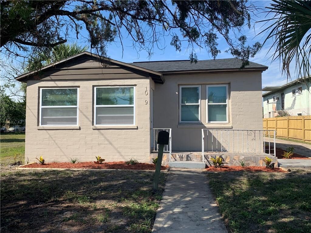 Property Photo:  1029 W Gore Street  FL 32805 