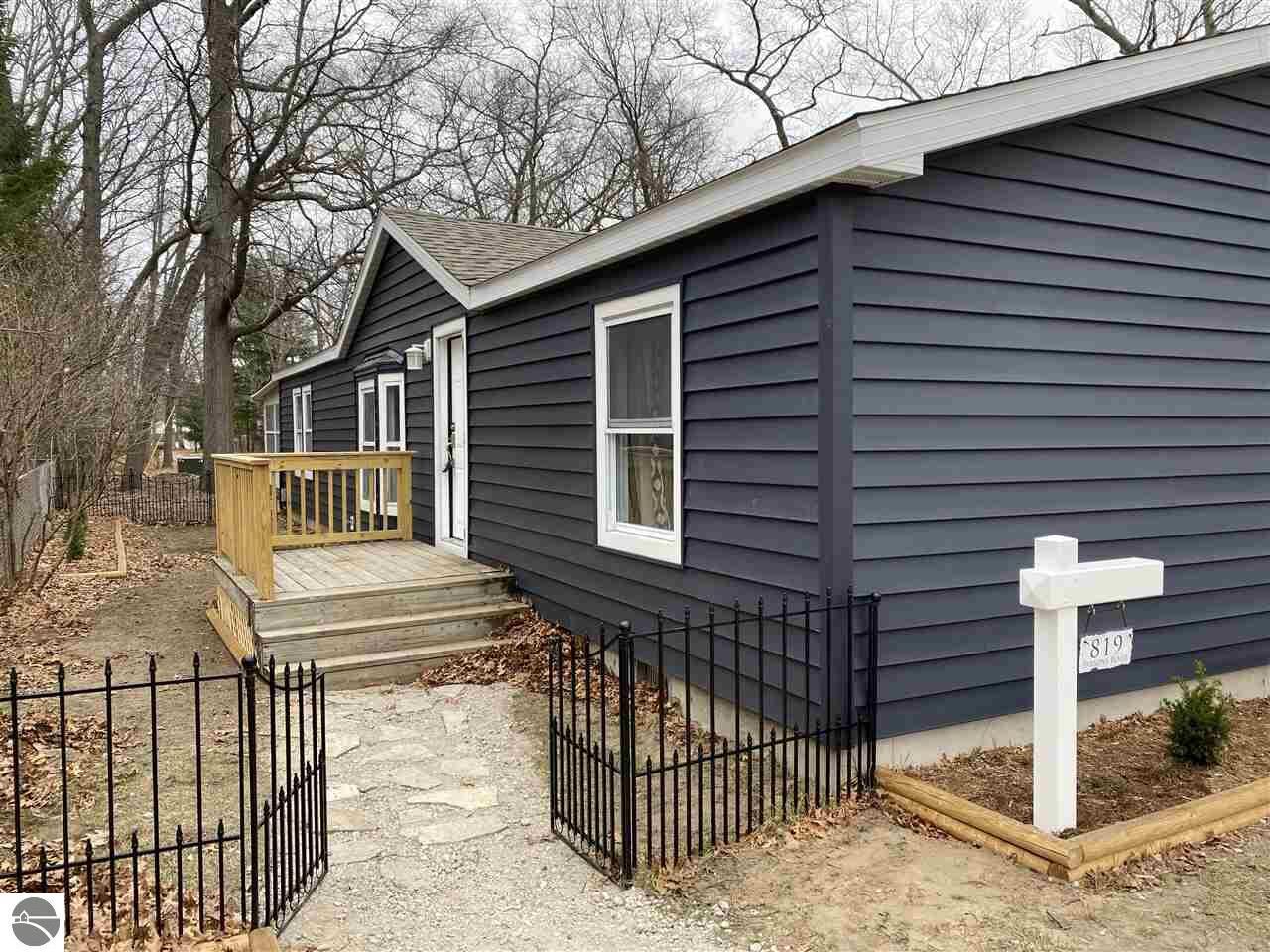 Property Photo:  819 Parsons Road  MI 49686 