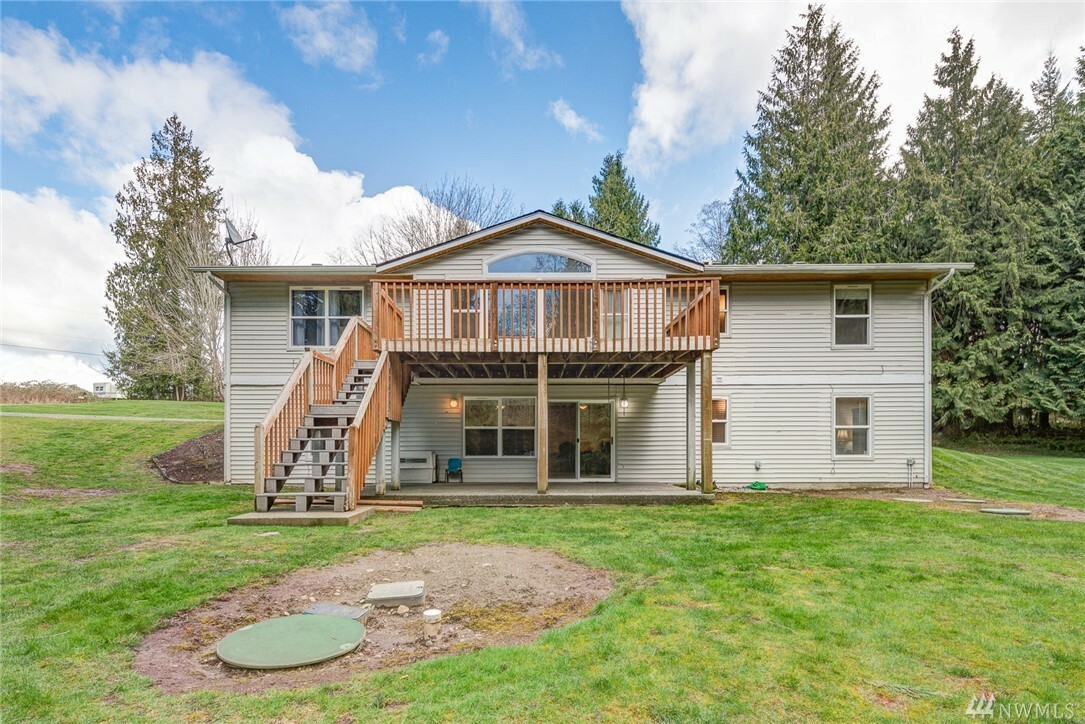 Property Photo:  8004 184th St NW  WA 98292 