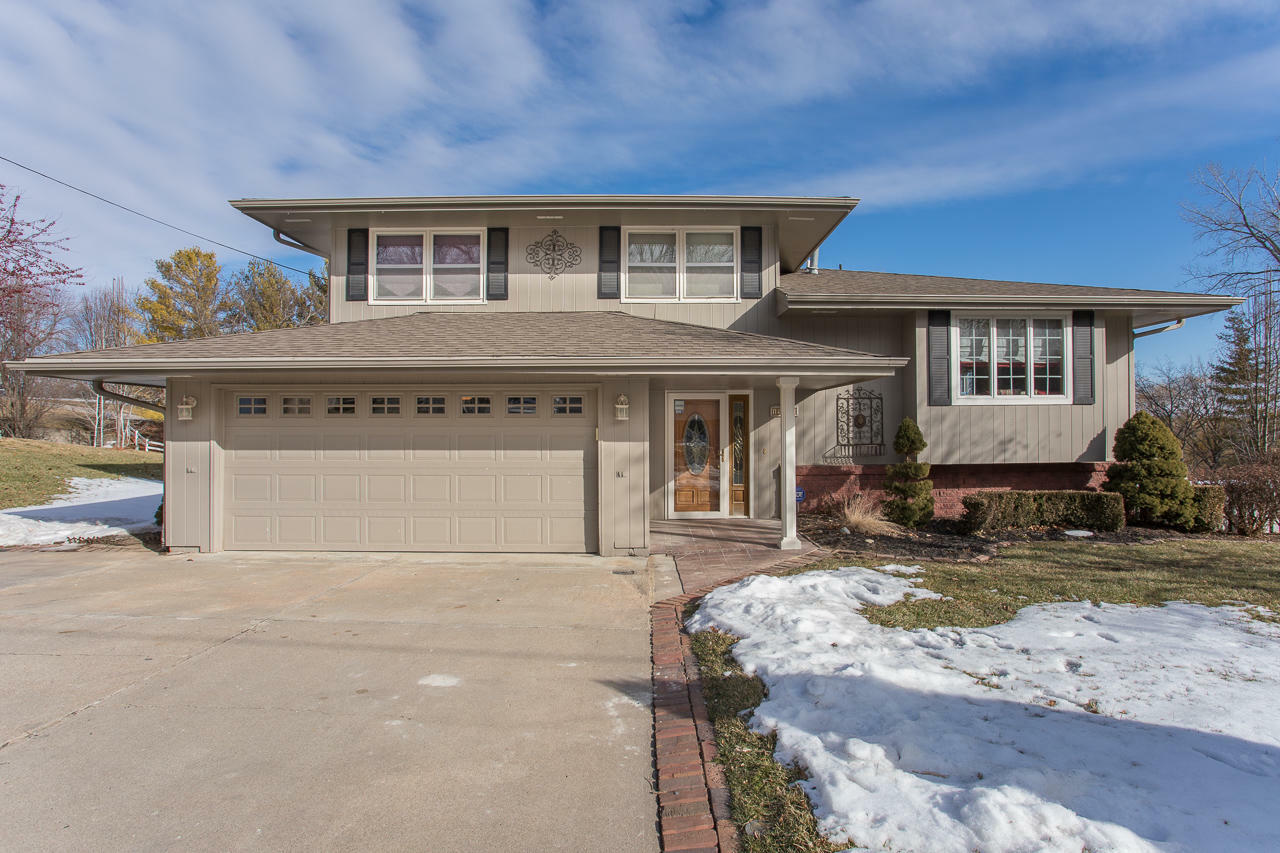 Property Photo:  15485 Nall Road  IA 51503 