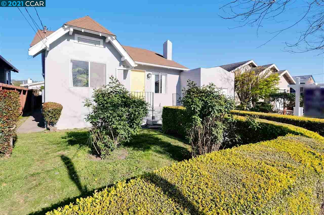 Property Photo: 3021 Acton St CA 94702-2706