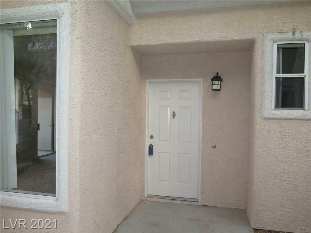 Property Photo:  251 South Green Valley Pw Parkway 1211  NV 89012 