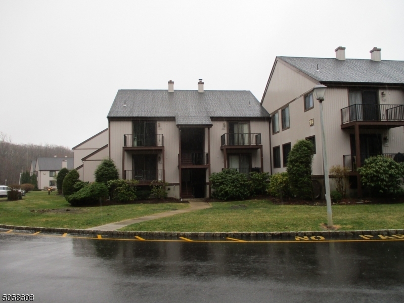 Property Photo:  14259 Dell Pl 259  NJ 07874 