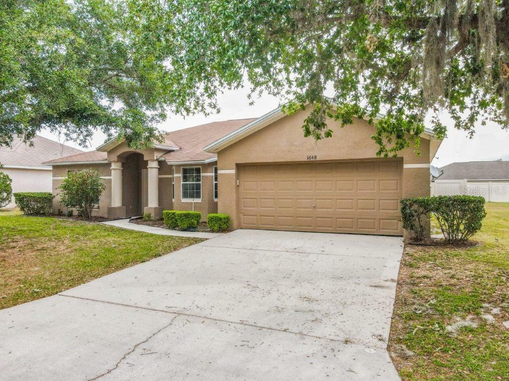 Property Photo:  1648 Taylor Brooke Drive  FL 33830 