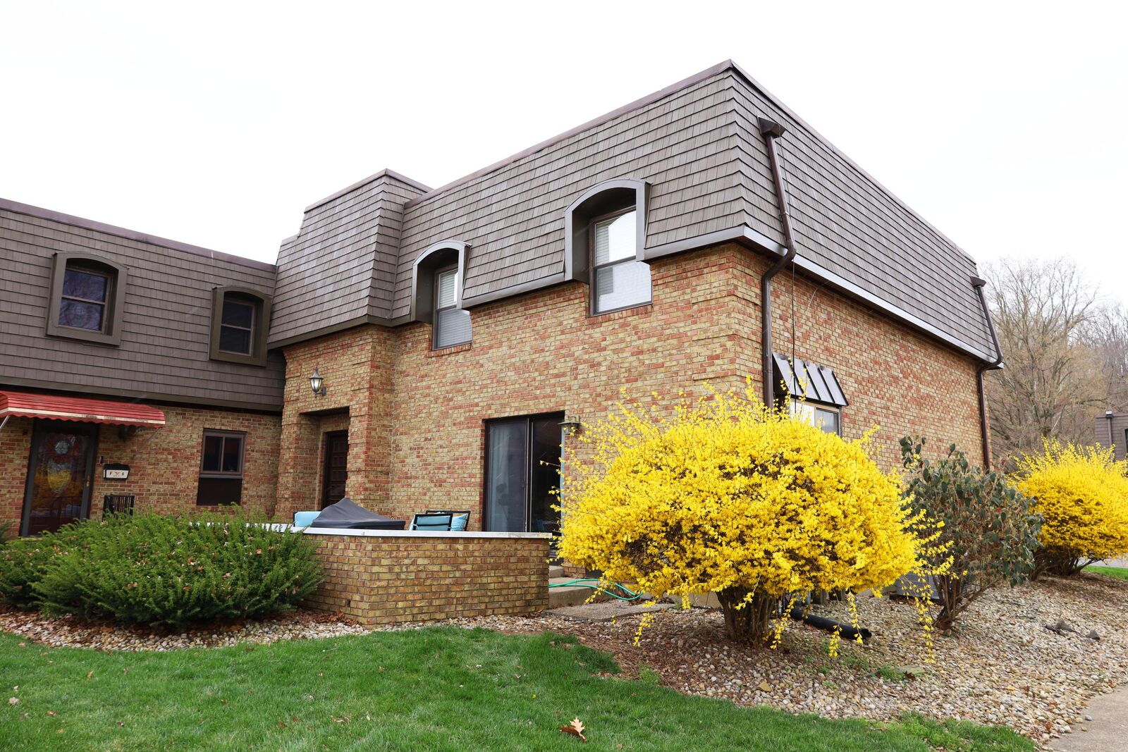 Property Photo:  625 Country Club Drive  OH 43055 