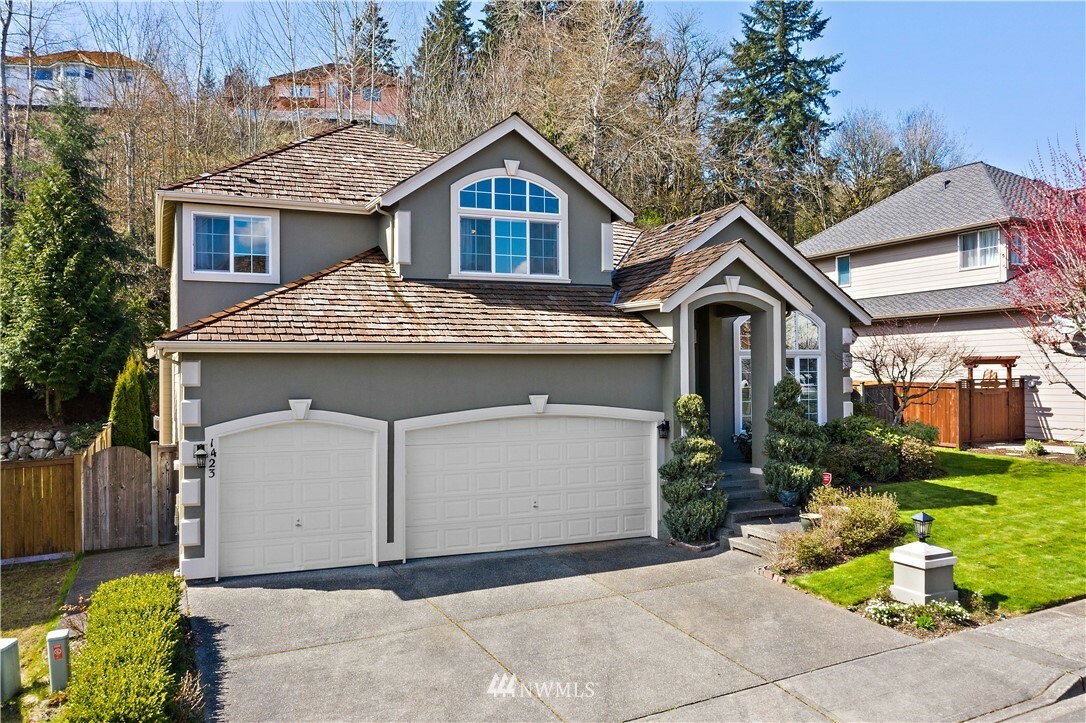 Property Photo: 1423 U Court NW WA 98001