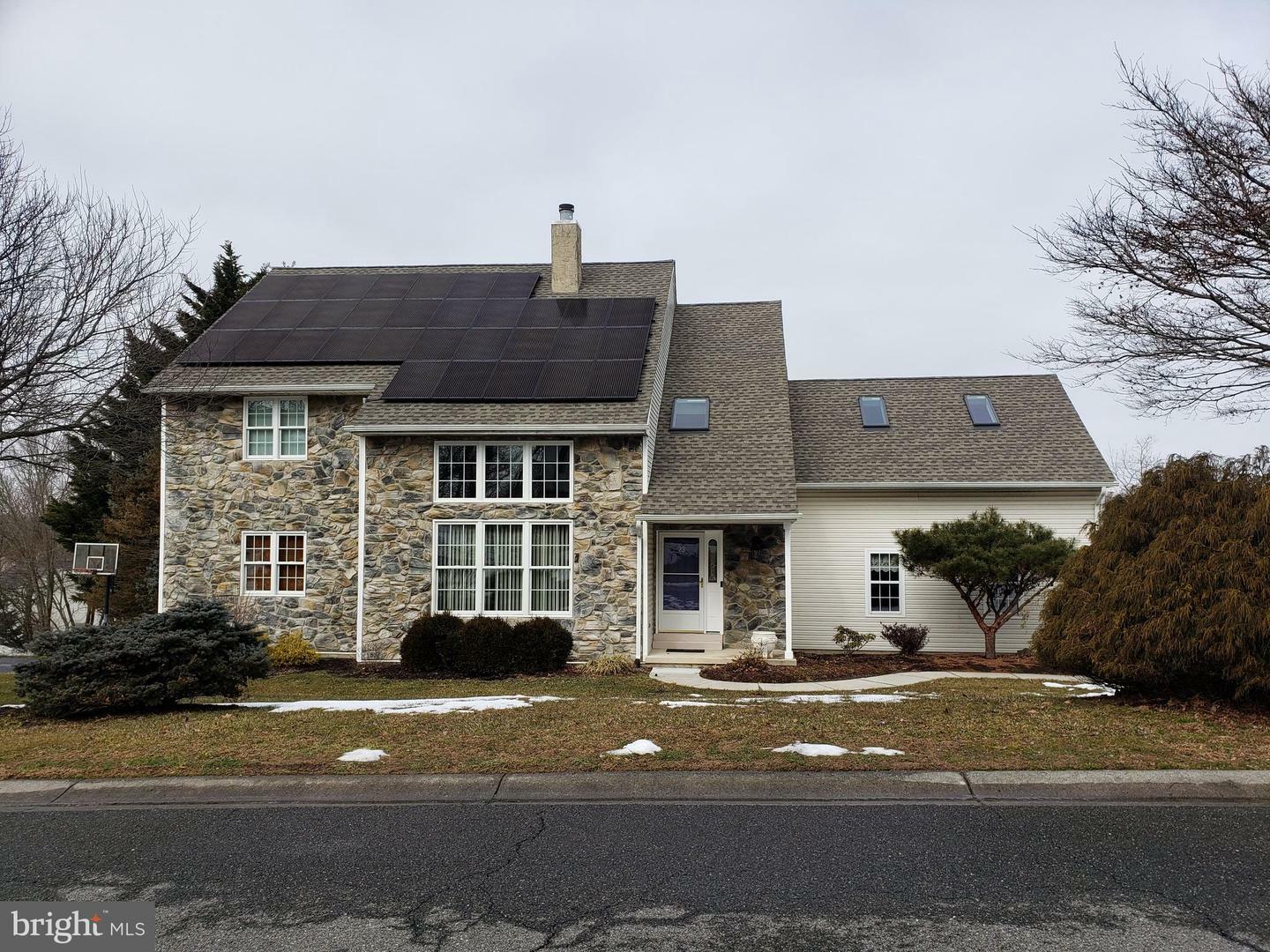 Property Photo:  23 Silverwood Boulevard  DE 19711 