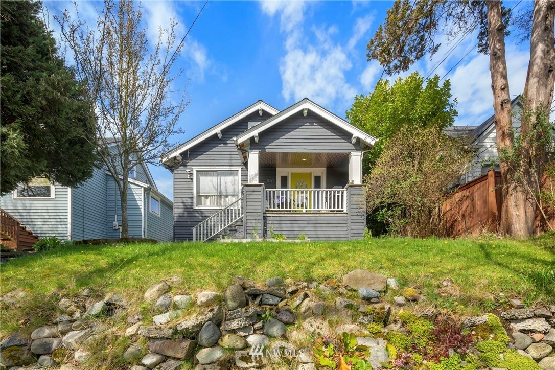 Property Photo:  820 NW Market Street  WA 98107 