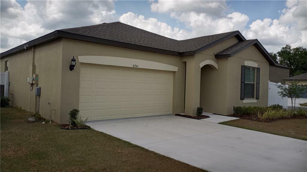 Property Photo:  8750 Conoy Avenue  FL 33868 