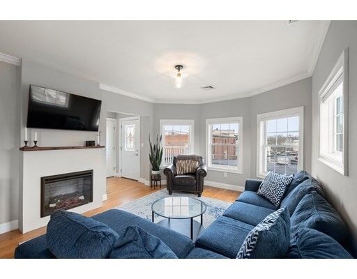Property Photo:  4 Stevens Place 3  MA 02176 