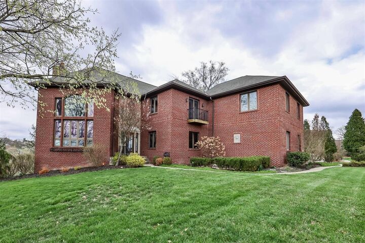 2 Abbey Hill  North Bend OH 45052 photo