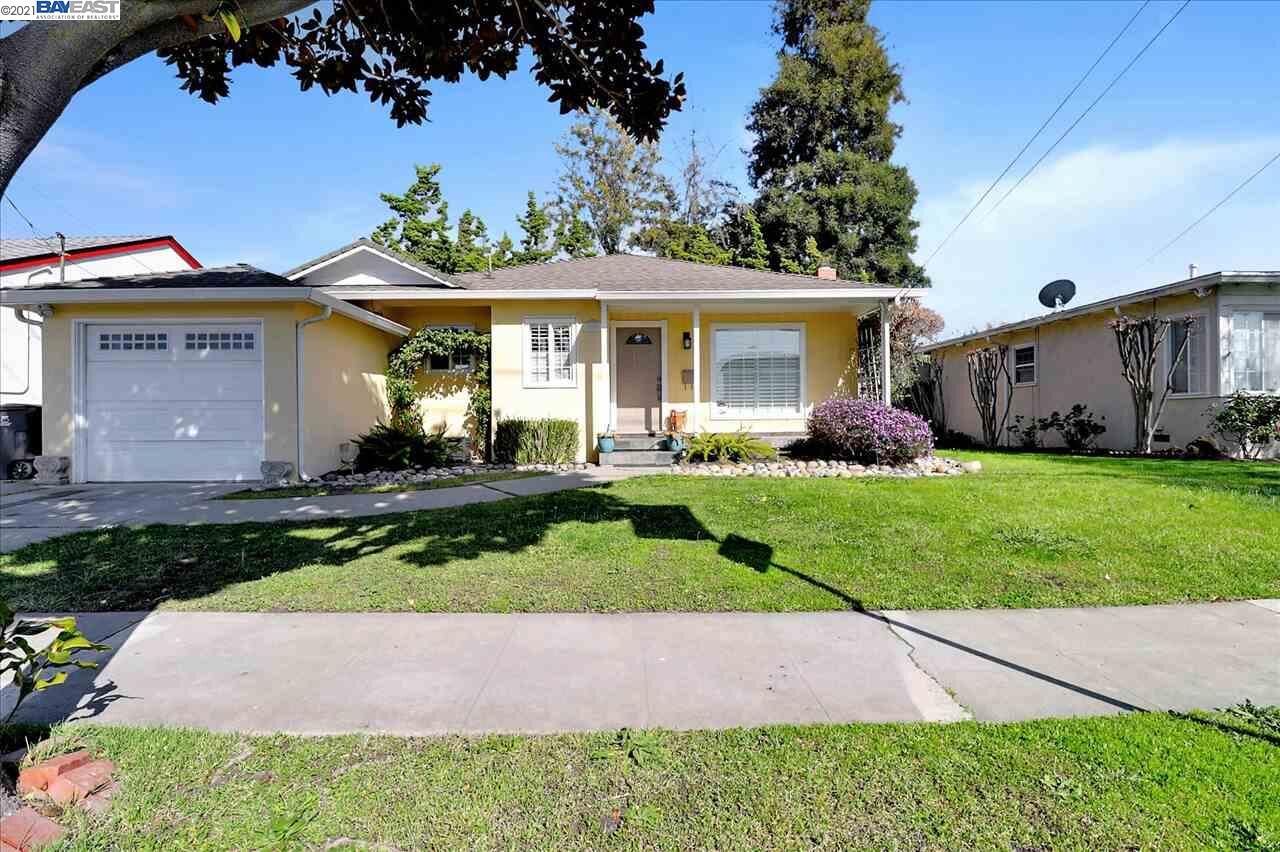 Property Photo:  26250 Underwood Ave  CA 94544 