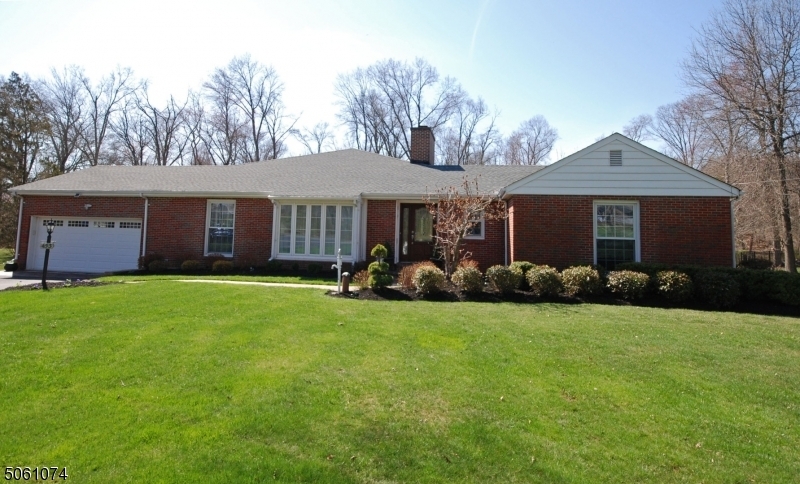 Property Photo:  453 Bayberry Rd  NJ 08807 