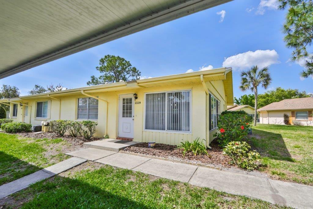 Property Photo:  2229 Grenadier Drive B-149  FL 33573 