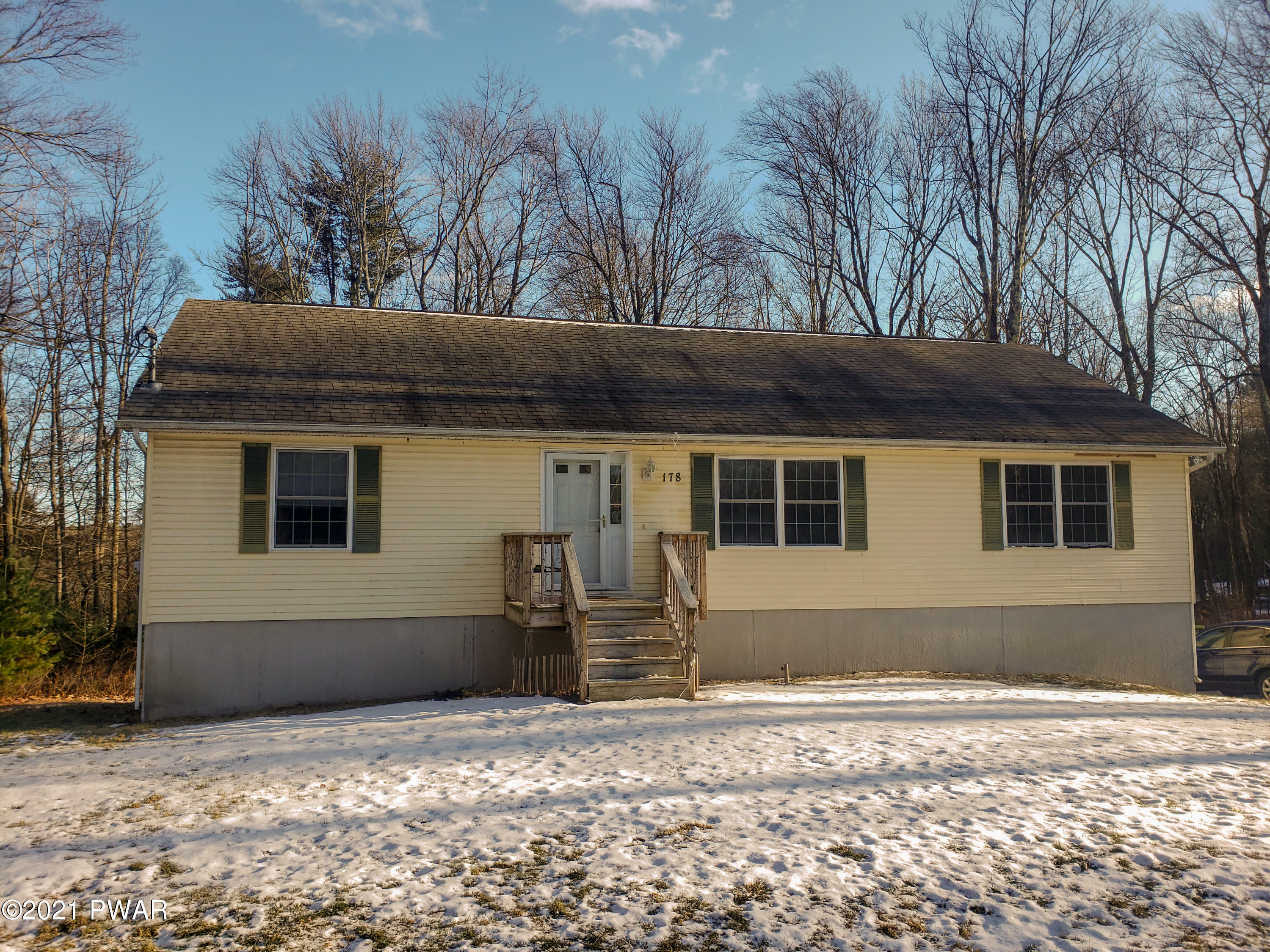 Property Photo:  178 Little Walker Road  PA 18458 