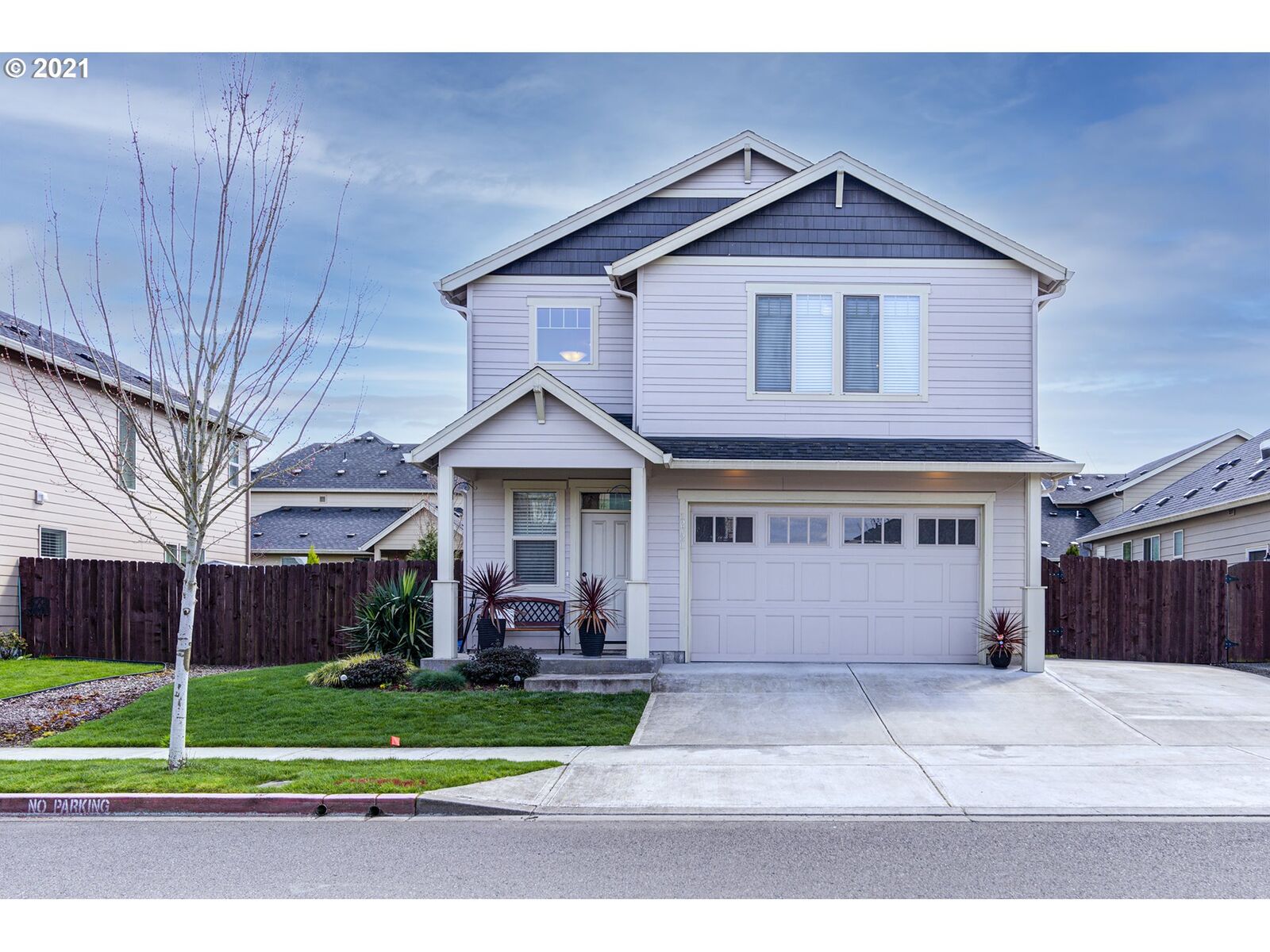 Property Photo:  12721 NE 54th Way  WA 98682 