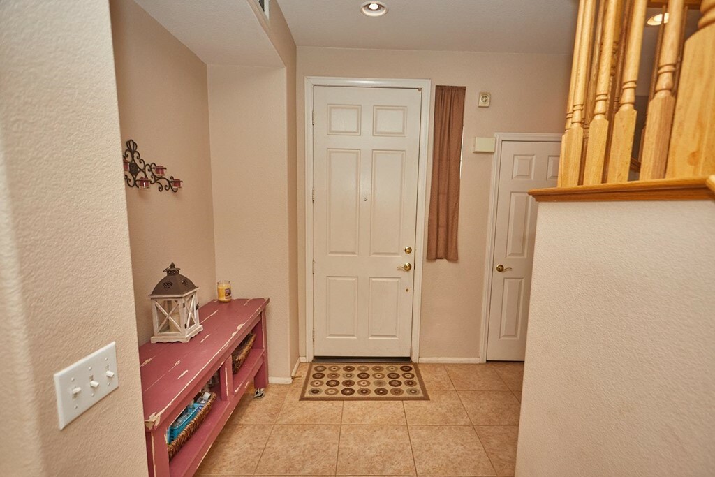 Property Photo:  13882 Lobelia Way  CA 92344 