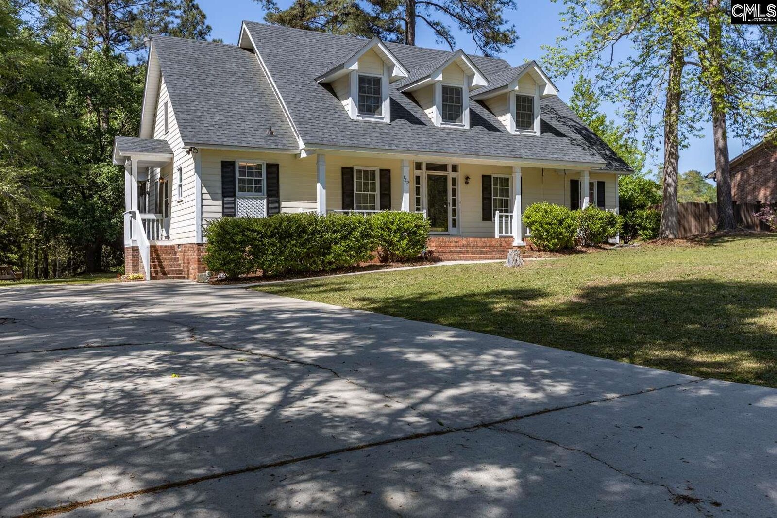 Property Photo: 122 N Steeplechase SC 29209