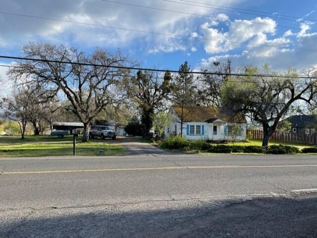 74 Alta Vista Road  Eagle Point OR 97524 photo