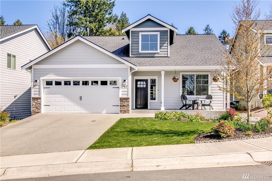 Property Photo:  783 Freedom Ct SE  WA 98366 