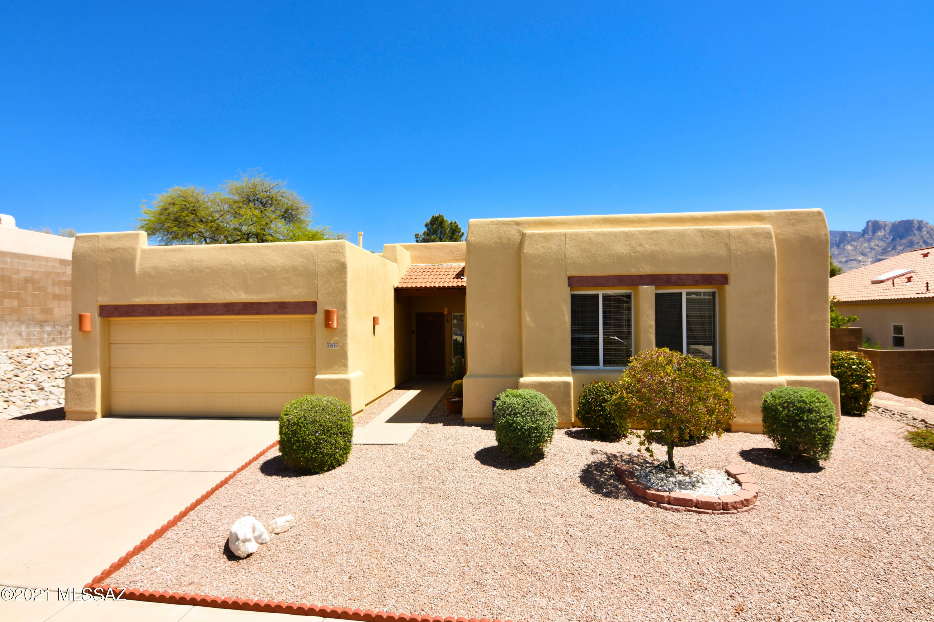 Property Photo:  11272 N Platte Drive  AZ 85737 