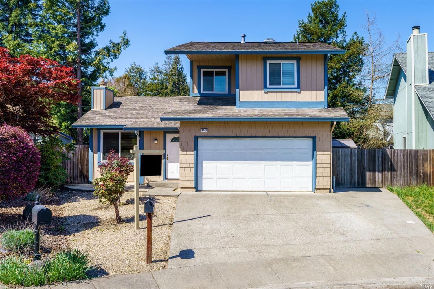 Property Photo: 4573 Hillview Court CA 94928
