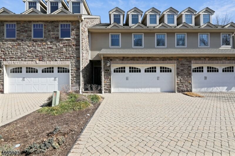 Property Photo:  56 Eggers Ct  NJ 07901 
