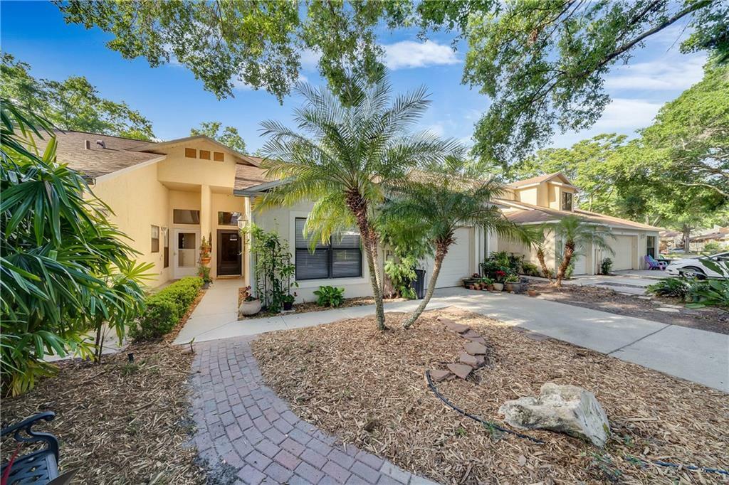 Property Photo:  274 W Cranes Circle  FL 32701 